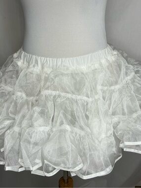2213 - Tata Bath Puff - Bell-Shaped Super Puffy Lolita Petticoat